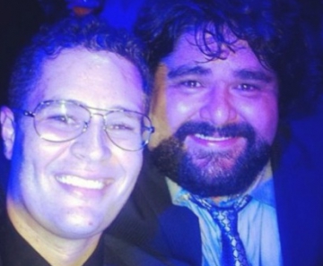 No casório, Pedro Leonardo encontrou o amigo Fabiano, que faz dupla com César Menotti 