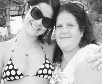 Samara Felippo com a mãe, Léa