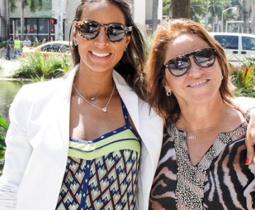 Flavia Sampaio e a mãe, Lúcia 