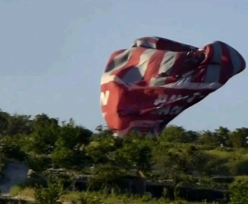 Reprodução de vídeo mostra balão que colidiu na Capadócia 