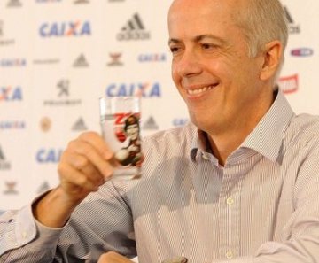 Wallim espera que o Fla seja cirúrgico nas contratações 