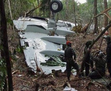 Avião da Gol caiu em mata fechada após colidir no ar com jato Legacy