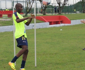 Igor elogia concorrente Marcelo Cordeiro mas diz que espera oportunidade no time titular