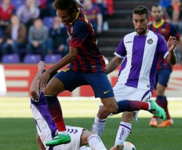 Neymar teve atuação apagada diante do Valladolid e ainda perdeu gol inacreditável na etapa final