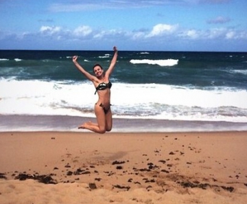 Eliana em praia