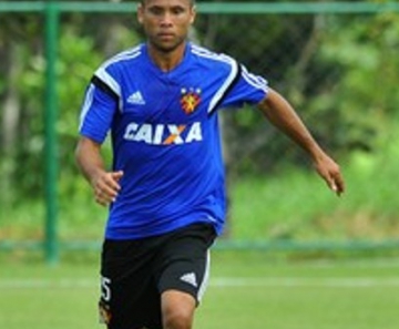 Ananias fala que Sport tem a obrigação de vencer o Vitória 