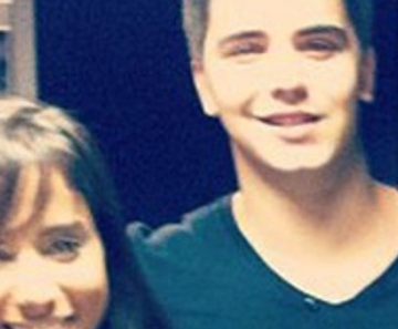 Anitta e Daniel Trovejani em foto de 2012 divulgada por fãs em rede social: ainda bons amigos