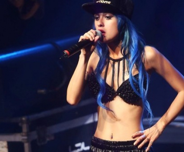 Tati Zaqui em show em São Paulo 