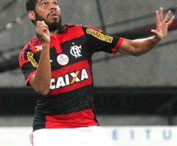Wallace é titular de Cristóvão Borges no Fla, com bom desempenho, segundo os números 