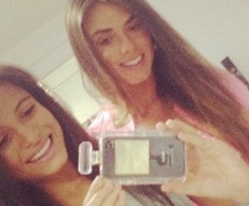 Nicole Bahls e a irmã, Carina 