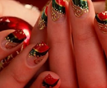 Unhas para o Natal: como fazer a manicure para a festa