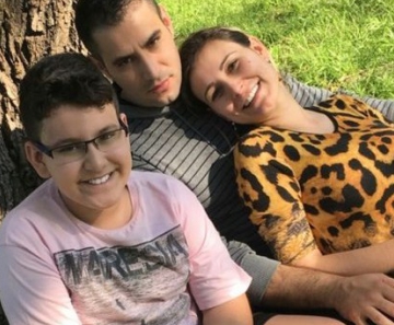 Andressa Urach, Tiago Costa e Arthur 