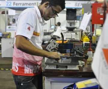 Brasil e Haiti assinam acordo para a construção de escola técnica