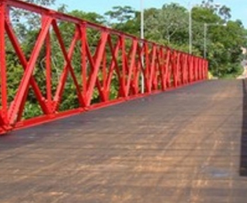 Ponte de Ferro está localizada sobre o Rio Coxipó-Mirim, no Distrito da Guia, em Cuiabá