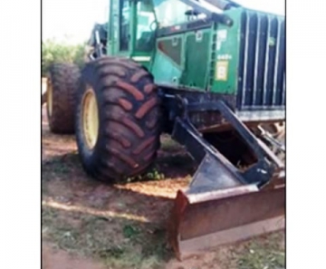 Trator Skidder John Deere (2008)