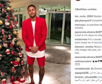 Internautas criticam look de Neymar no Natal