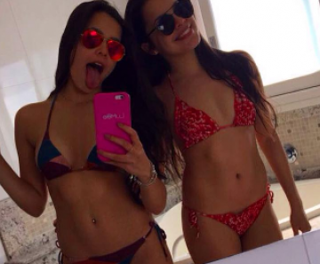 Emilly Araújo e Mayla Araújo 