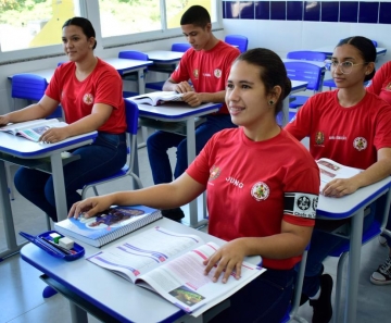 alunos_escola_militar