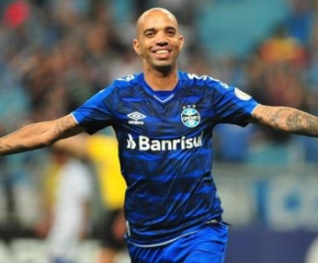 Brasileiro: Grêmio derrota CSA e assume 4ª posição