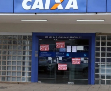 cef_fachada