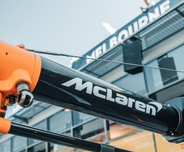 CEO da McLaren teme saída de quatro equipes se crise não for bem abordada