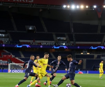Com gol de Neymar, PSG vence o Borussia Dortmund e espanta o fantasma das oitavas da Liga dos Campeões