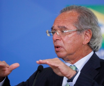 Economia Decisão sobre despesas públicas é da classe política, diz Guedes