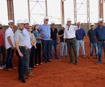 Empresários de diversos setores puderam conhecer e acompanhar o andamento das obras do Shopping Sinop. - Foto: Divulgação