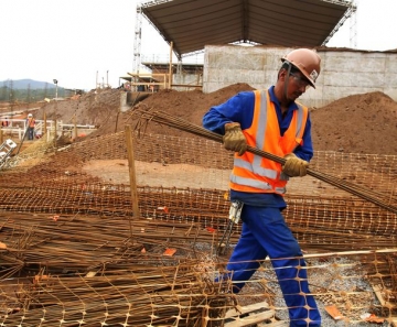 Empresas da construção empregavam 1.869.592 pessoas no fim de 2018, redução de 9,7% em comparação a 2009 - Foto: Tânia Rêgo/Agência Brasil