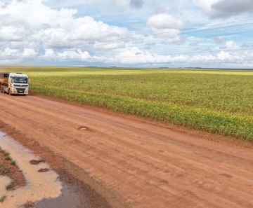 estradas_nao_pavimentadas_ampliam_gargalos_logisticos_e_elevam_custos_para_produtores_de_mato_grosso_1024x576