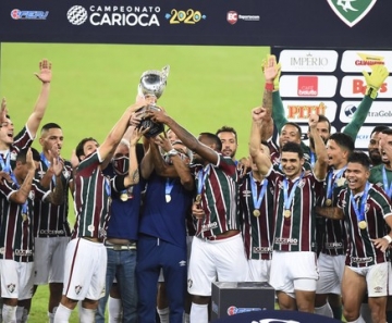 Fluminense bate Flamengo nos pênaltis, fatura a Taça Rio e times decidirão o título Carioca em mais duas partidas