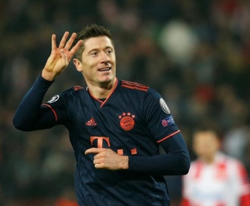 Gabigol? Lewandowski amplia artilharia de 2019 em rodada de recorde de Messi na Champions