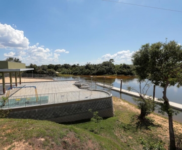 governo_conclui_construcao_do_pier_do_rio_mutum_em_barao_de_melgaco_8589