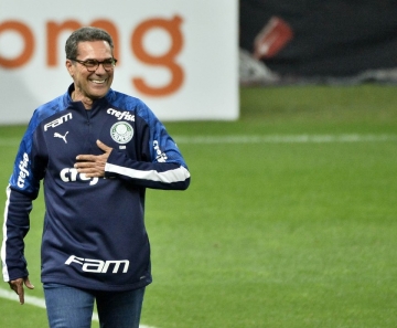 Luxemburgo elogia desempenho do Palmeiras no Dérbi: "Sempre tivemos o jogo controlado"
