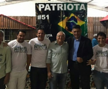 No sábado, o empresário do ramo de postos de combustíveis, Claudio Senna, teve lançada sua pré-candidatura a prefeito.