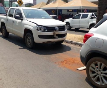 O engavetamento ocorreu na Avenida Paraná, centro de Lucas do Rio Verde.