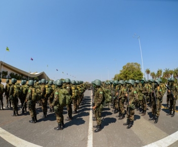 O mesmo prazo vale para quem está em situação irregular. O prazo anterior de alistamento era 30 de junho, mas, por causa da pandemia de Covid-19, houve prorrogação do prazo.