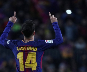 Philippe Coutinho comemora o seu gol na goleada do Barcelona contra o Girona (Foto: Reuters)