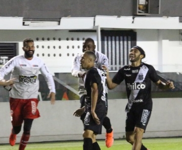 Ponte Preta vence o Santos de virada na Vila e está na semifinal do Paulistão