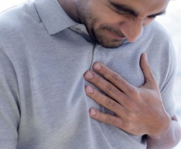 Segundo estudos, sintomas afetam a respiração, o cérebro, o coração, o sistema cardiovascular, os rins, o fígado, a pele e o intestino.