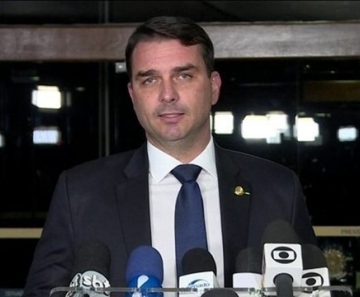 Senador Flávio Bolsonaro — Foto: Reprodução/ JN / Arquivo