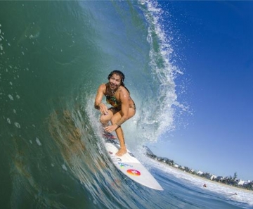 Silvana Lima vai representar Brasil na estréia do surfe em Tóquio 2020