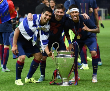 Suárez, Messi e Neymar: trio campeão da Champions pode se reencontrar — Foto: Getty Images