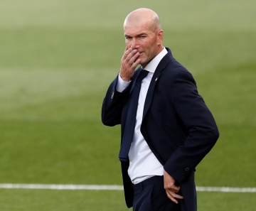 Zidane naturaliza pressão no cargo antes de clássico e diz que estará "até a morte" com elenco do Real